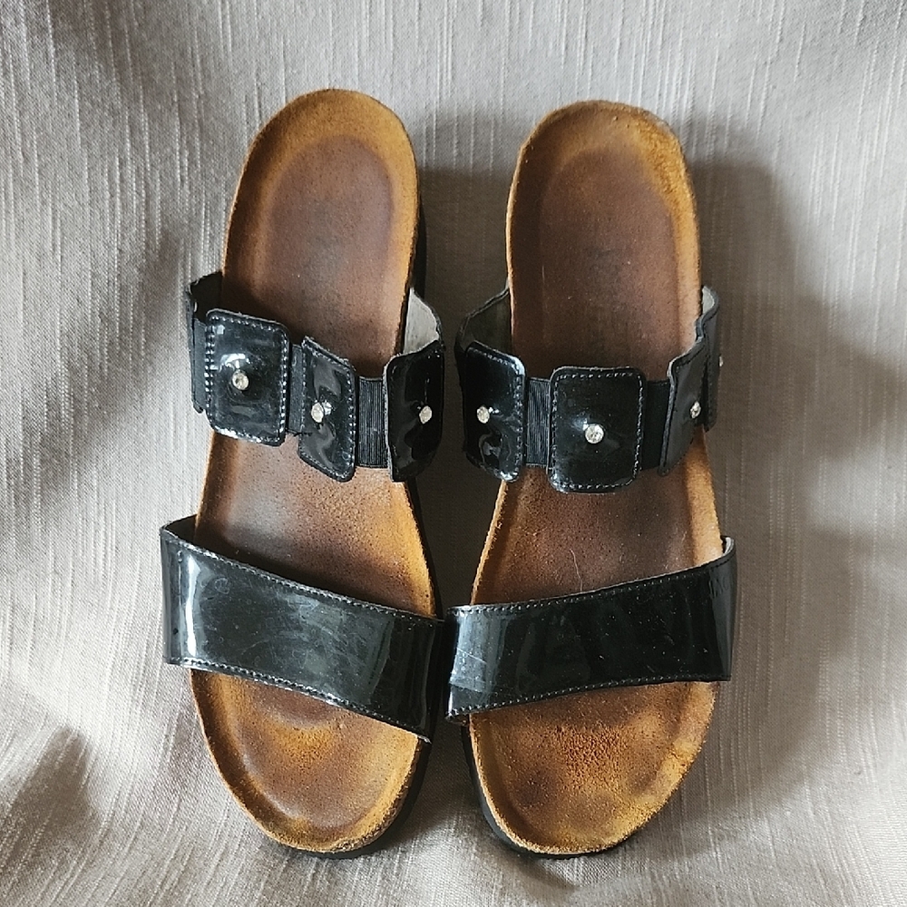 Naot Black Women's Sandals